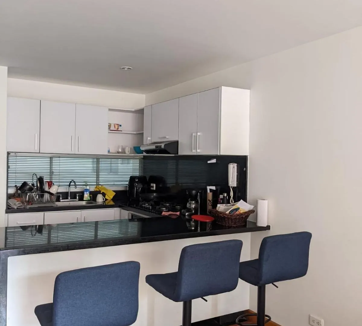 Apartamento En Cedritos, 3 Habitaciones, 96 Metros Bogota Apartment